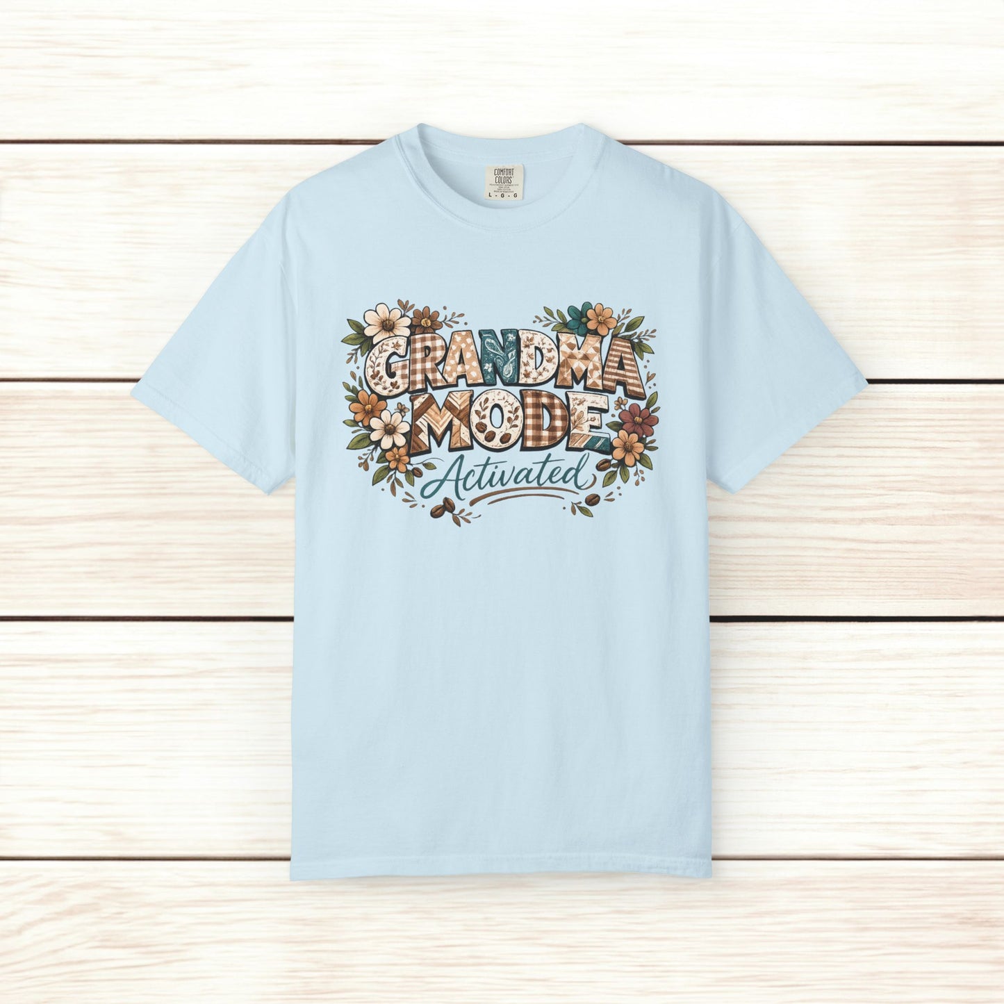 Grandma Mode Activated T-Shirt, Patchwork-Style Tee for Active Grandmas